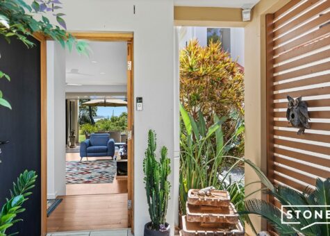 27/1 Five Islands Drive