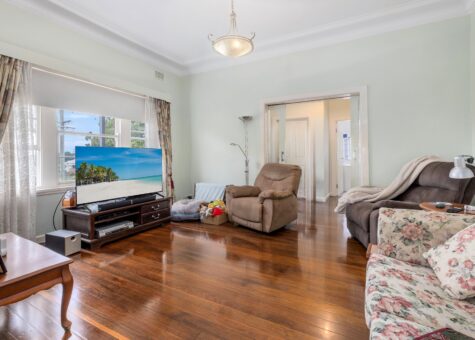 11 Washington Street