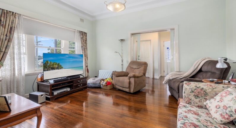 11 Washington Street, East Kempsey NSW 2440