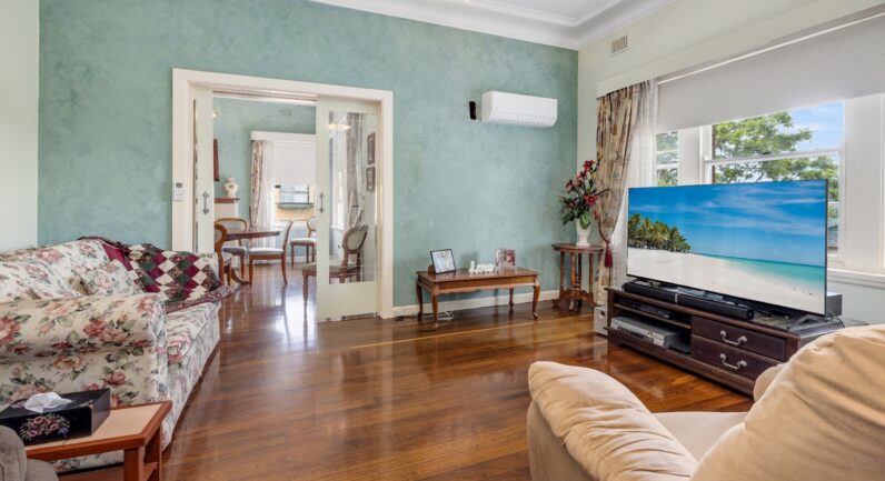 11 Washington Street, East Kempsey NSW 2440