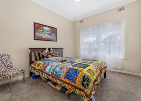 11 Washington Street