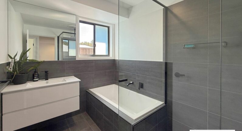 33 Lophostemon Drive, North Boambee Valley NSW 2450