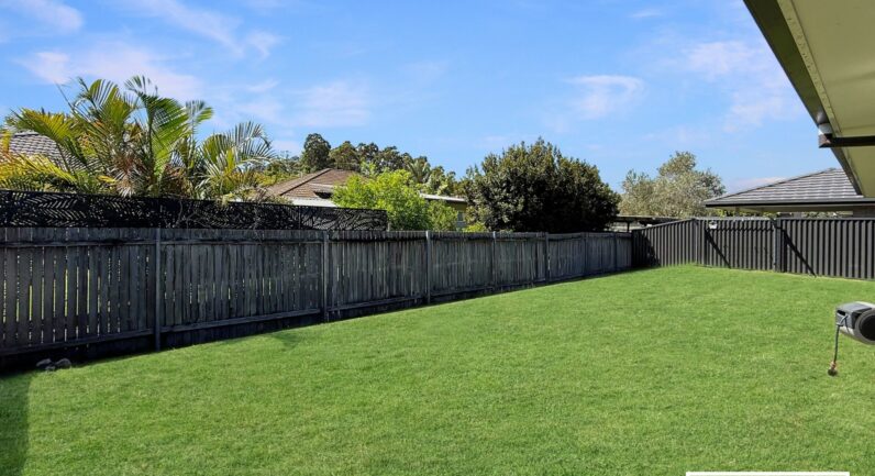 33 Lophostemon Drive, North Boambee Valley NSW 2450