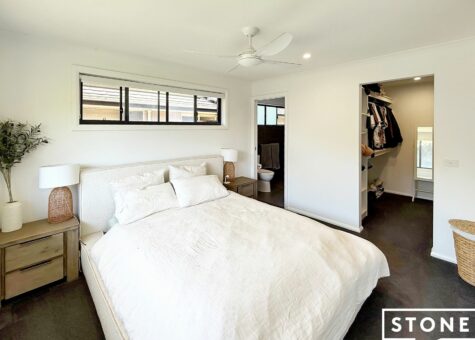 33 Lophostemon Drive