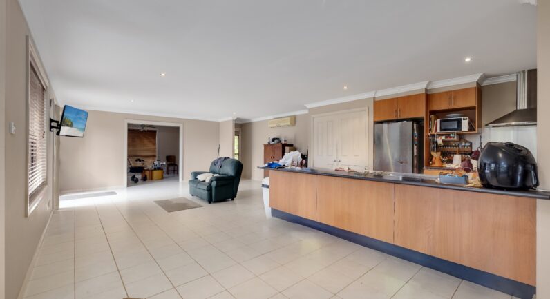 23 Ironbark Crescent, Yarravel NSW 2440