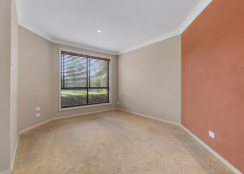 23 Ironbark Crescent