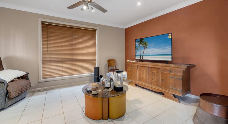 23 Ironbark Crescent, Yarravel NSW 2440