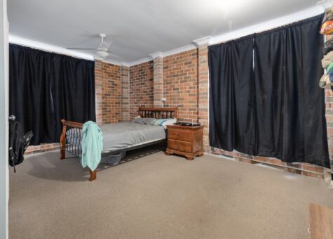 23 Ironbark Crescent