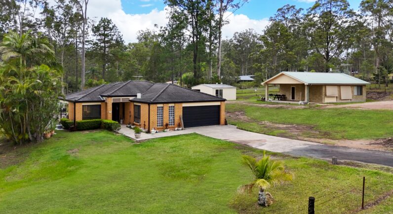 23 Ironbark Crescent, Yarravel NSW 2440