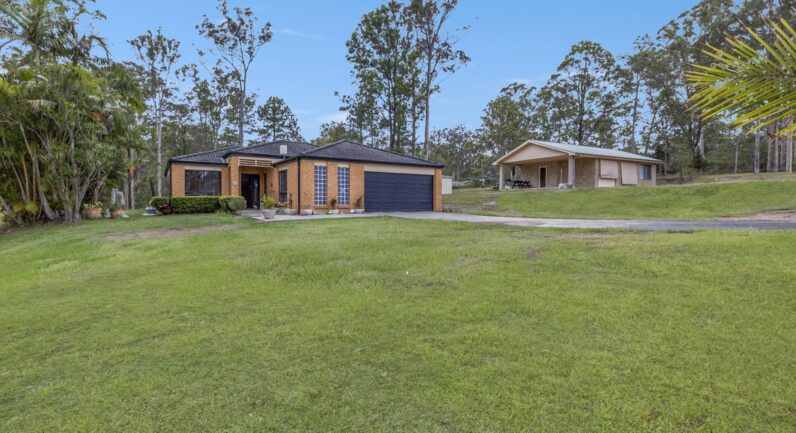 23 Ironbark Crescent, Yarravel NSW 2440