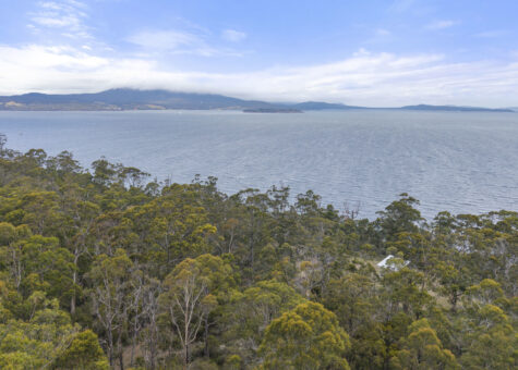 5286 Channel Highway