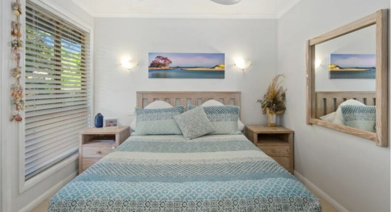 11/95 James Small Drive, Korora NSW 2450