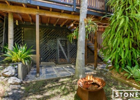 11/95 James Small Drive