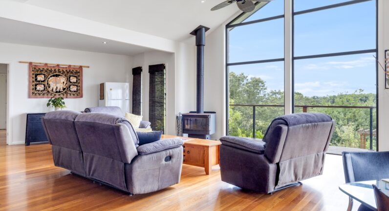 19 Caerlon Place, Greenhill NSW 2440