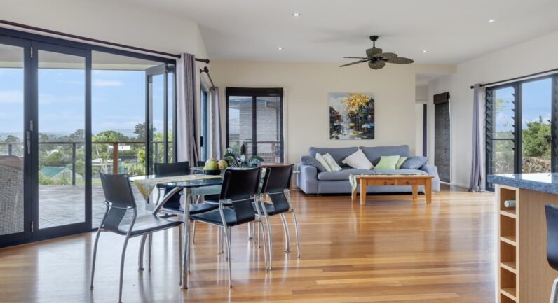 19 Caerlon Place, Greenhill NSW 2440