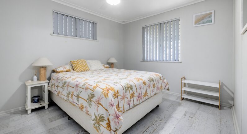 2 Hill Street, Crescent Head NSW 2440
