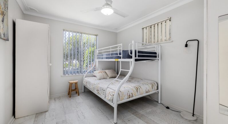 2 Hill Street, Crescent Head NSW 2440