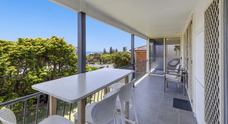 2 Hill Street, Crescent Head NSW 2440