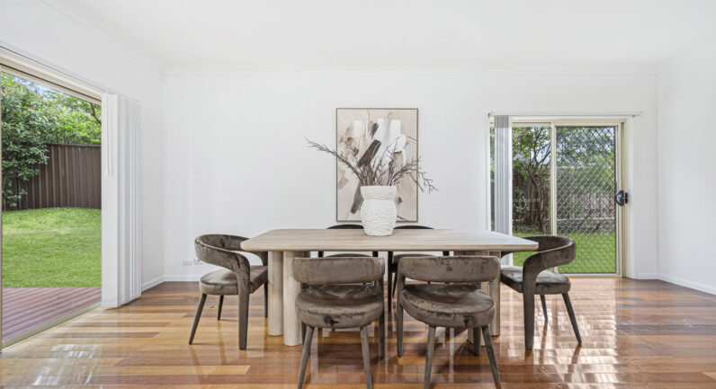 4 Riviera Avenue, North Rocks NSW 2151