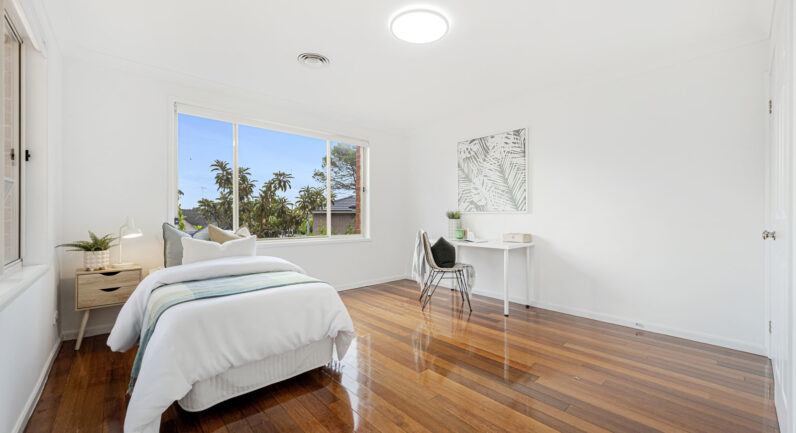 4 Riviera Avenue, North Rocks NSW 2151