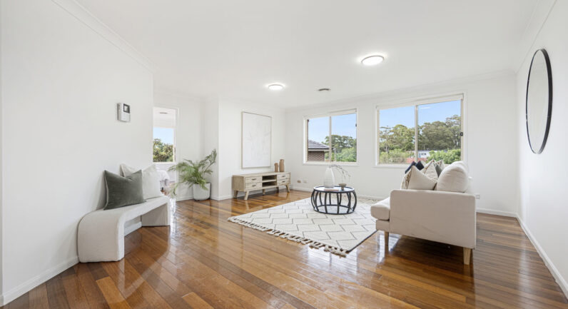 4 Riviera Avenue, North Rocks NSW 2151