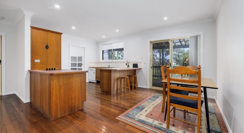 36 Mitchell Avenue, West Kempsey NSW 2440