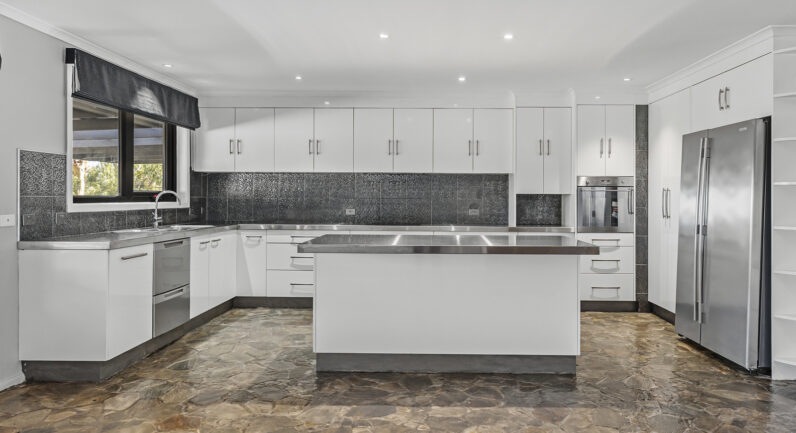 78 Albion Heights Drive, Kingston TAS 7050