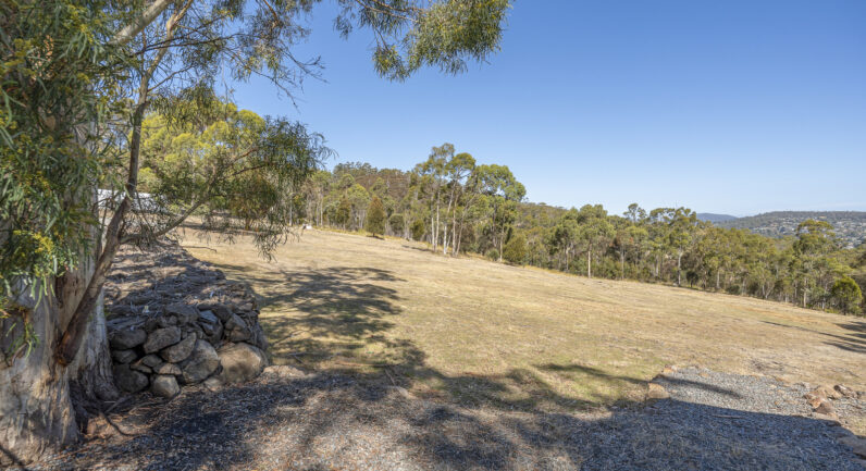 78 Albion Heights Drive, Kingston TAS 7050