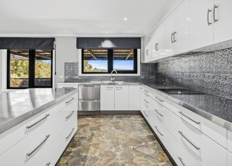 78 Albion Heights Drive