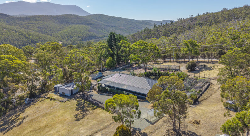 78 Albion Heights Drive, Kingston TAS 7050