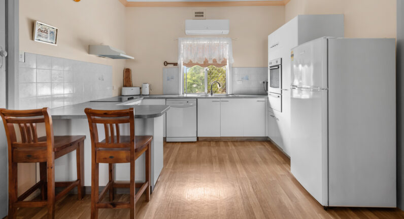 27 Bissett Street, East Kempsey NSW 2440