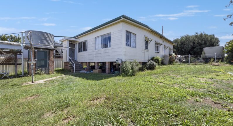 77 Broughton Street, West Kempsey NSW 2440
