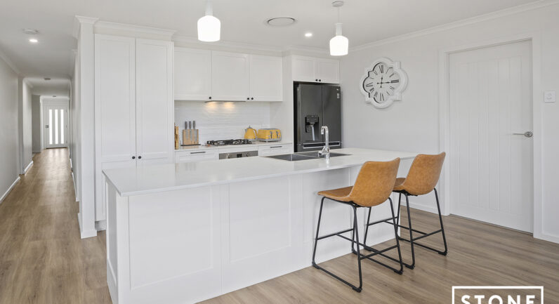 11 Bowerbird Close, Coffs Harbour NSW 2450