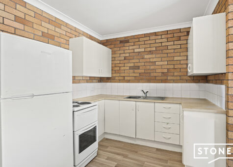 6/67 Park Beach Road