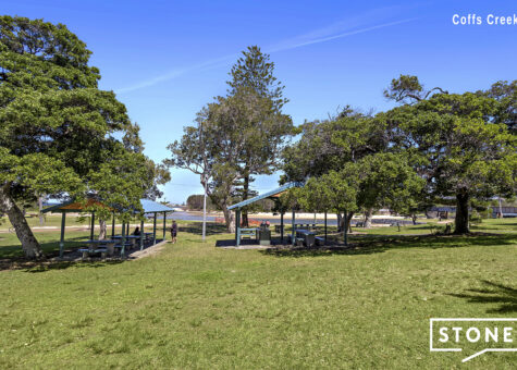 6/67 Park Beach Road