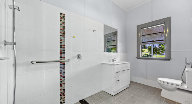 20 Church Street, Moorland NSW 2443