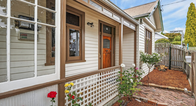 63 Duke Street, Sandy Bay TAS 7005