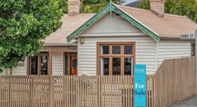 63 Duke Street, Sandy Bay TAS 7005