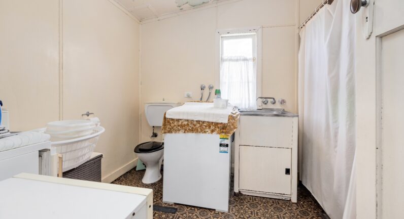 17 Barnard Street, Gladstone NSW 2440