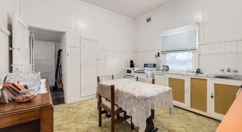 17 Barnard Street, Gladstone NSW 2440