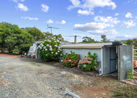 19 Cray Point Parade