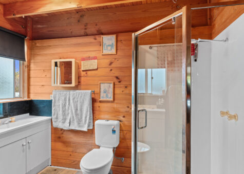 19 Cray Point Parade