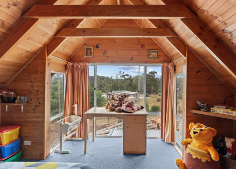 19 Cray Point Parade