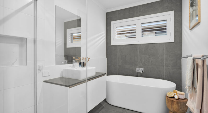 21 Silverton Street, Gregory Hills NSW 2557