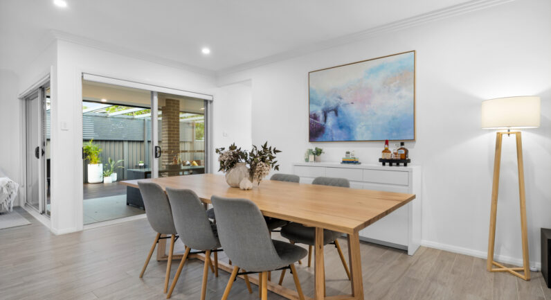 21 Silverton Street, Gregory Hills NSW 2557