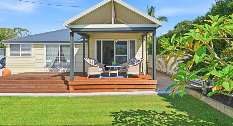 53 The Boulevarde, Dunbogan NSW 2443