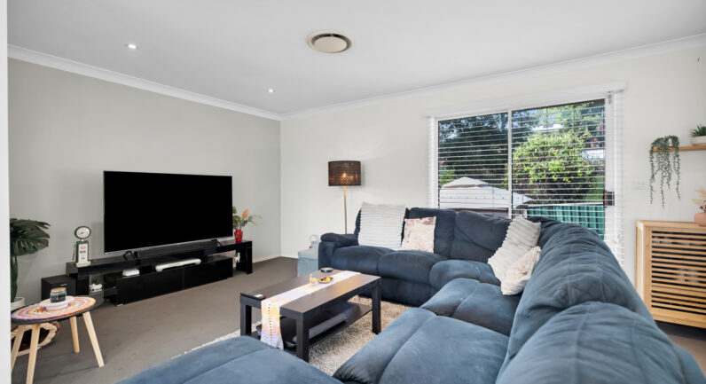 27 Stromlo Place, Ruse NSW 2560