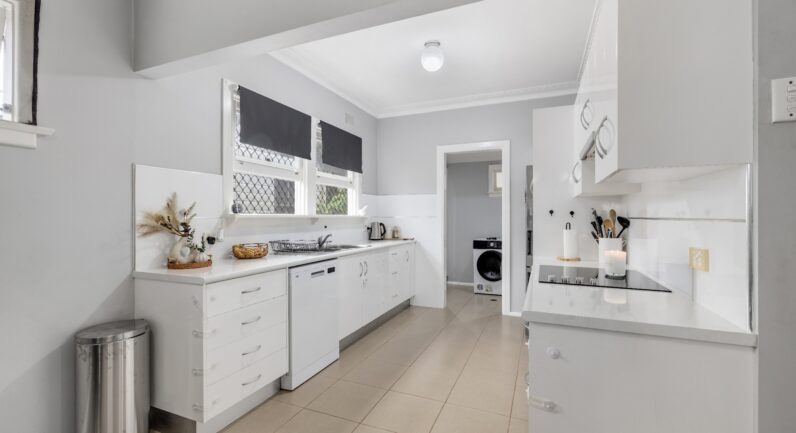 34 Betts Street, East Kempsey NSW 2440