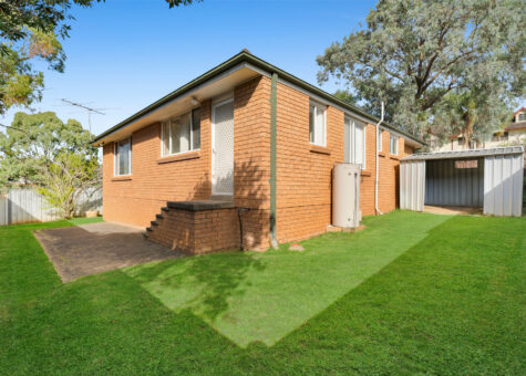 1 and 1A Turquoise Place