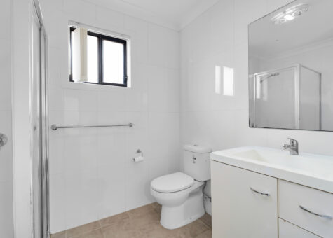 1 and 1A Turquoise Place